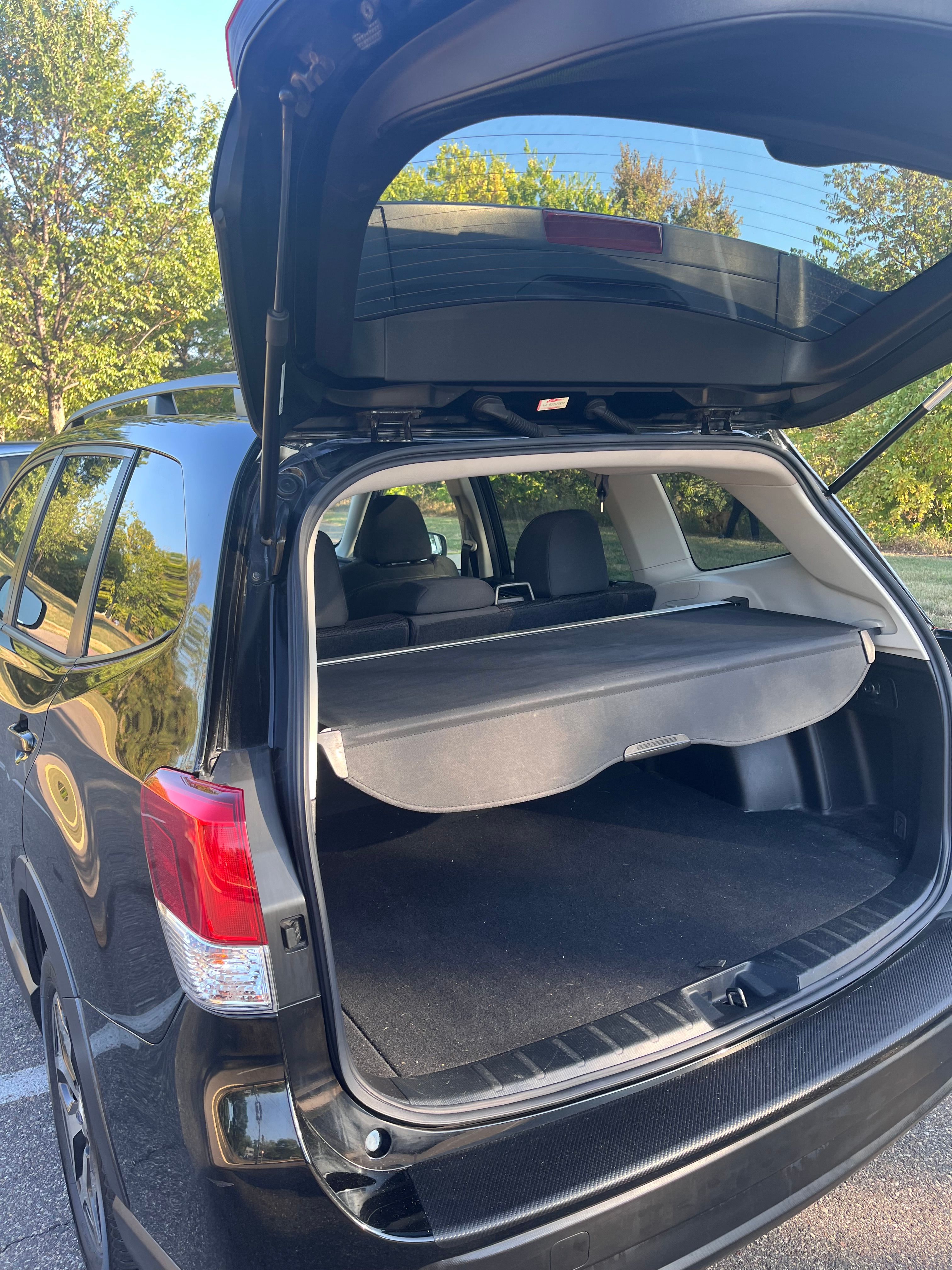 Used 2019 Subaru Forester Premium w/ All-Weather Package AWD/4WD image 27