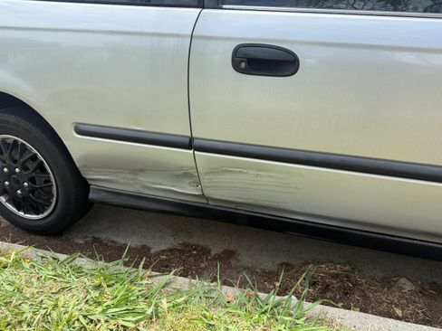 Used 2000 Honda Civic DX image 9