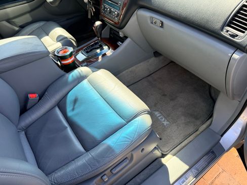 Used 2005 Acura MDX Touring image 21
