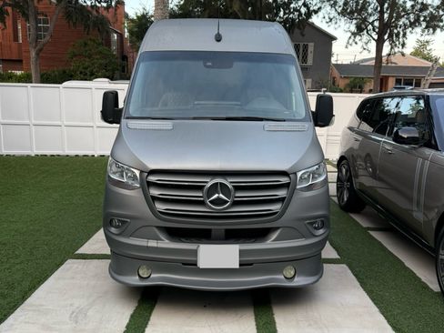 Used 2019 Mercedes-Benz Sprinter 170 image 9