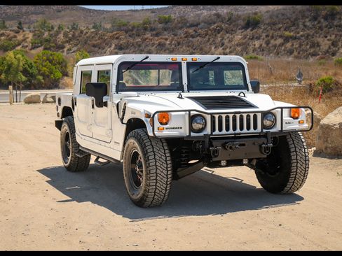 Used 1999 HUMMER H1 4-Door Hard Top image 8