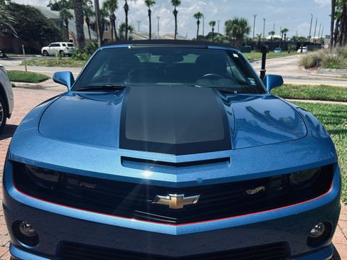 Used 2013 Chevrolet Camaro SS w/ Hot Wheels Special Edition image 22