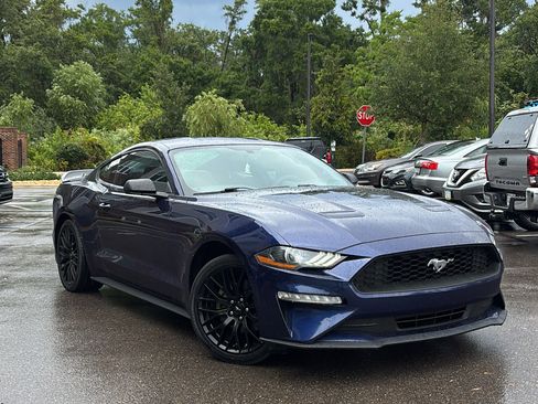 Used 2018 Ford Mustang Coupe w/ Equipment Group 101A image 2