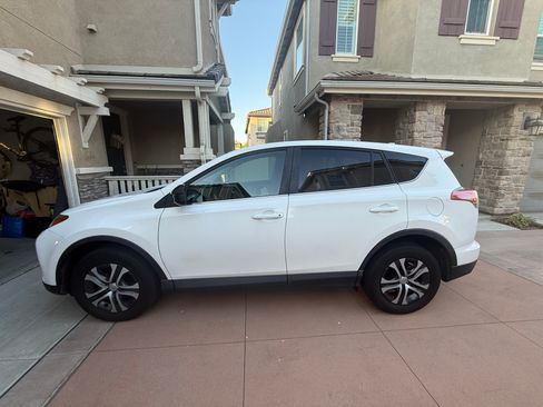Used 2017 Toyota RAV4 LE w/ Carpet Mat Package FWD image 13
