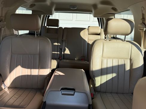 Used 2006 Lincoln Navigator Luxury AWD/4WD image 27
