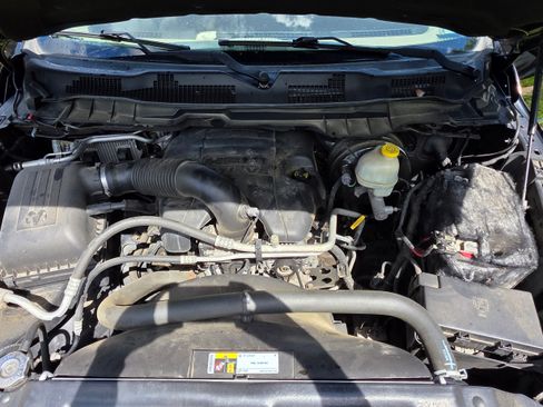 Used 2015 RAM 1500 Laramie w/ Convenience Group image 24