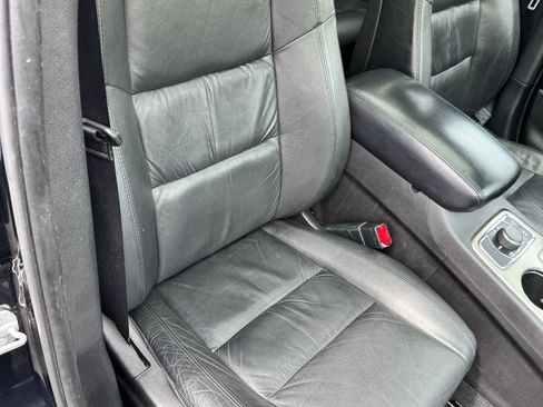 Used 2013 Jeep Grand Cherokee Limited image 22