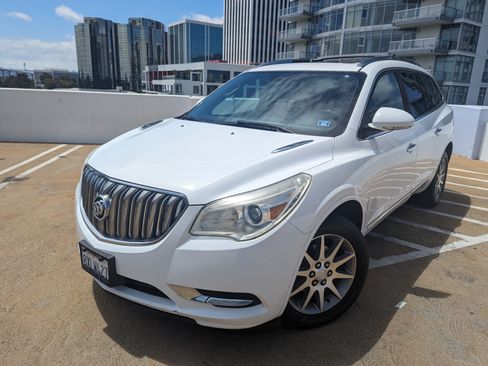Used 2016 Buick Enclave Leather image 1