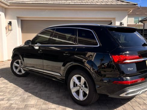 Used 2021 Audi Q7 2.0T Premium w/ Convenience Package AWD/4WD image 5