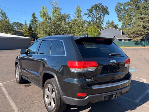 Used 2014 Jeep Grand Cherokee Limited w/ Luxury Group II AWD/4WD image 9