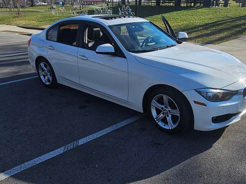 Used 2013 BMW 328i Sedan image 2
