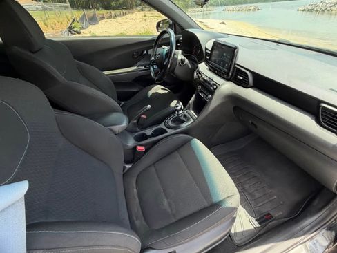 Used 2020 Hyundai Veloster N w/ Performance Package FWD image 13