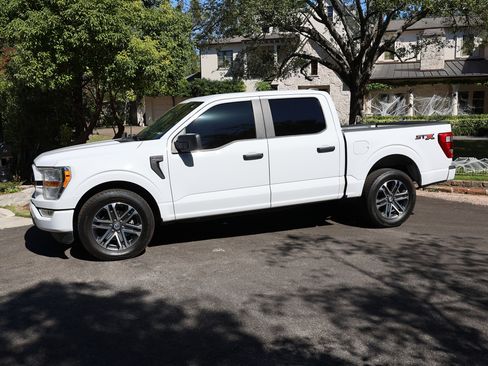 Used 2021 Ford F150 XL w/ STX Appearance Package image 11