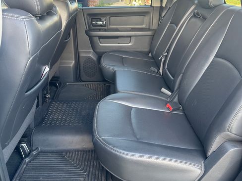 Used 2011 RAM 1500 Sport w/ Sport Premium Group RWD image 12