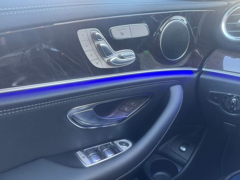 Used 2021 Mercedes-Benz E 450 4MATIC All-Terrain Wagon image 19