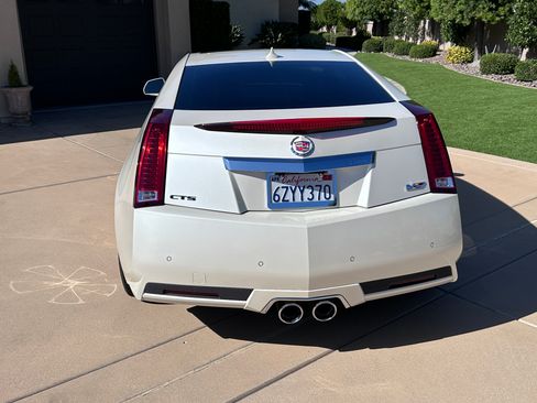 Used 2012 Cadillac CTS V w/ Wood Trim Package image 5
