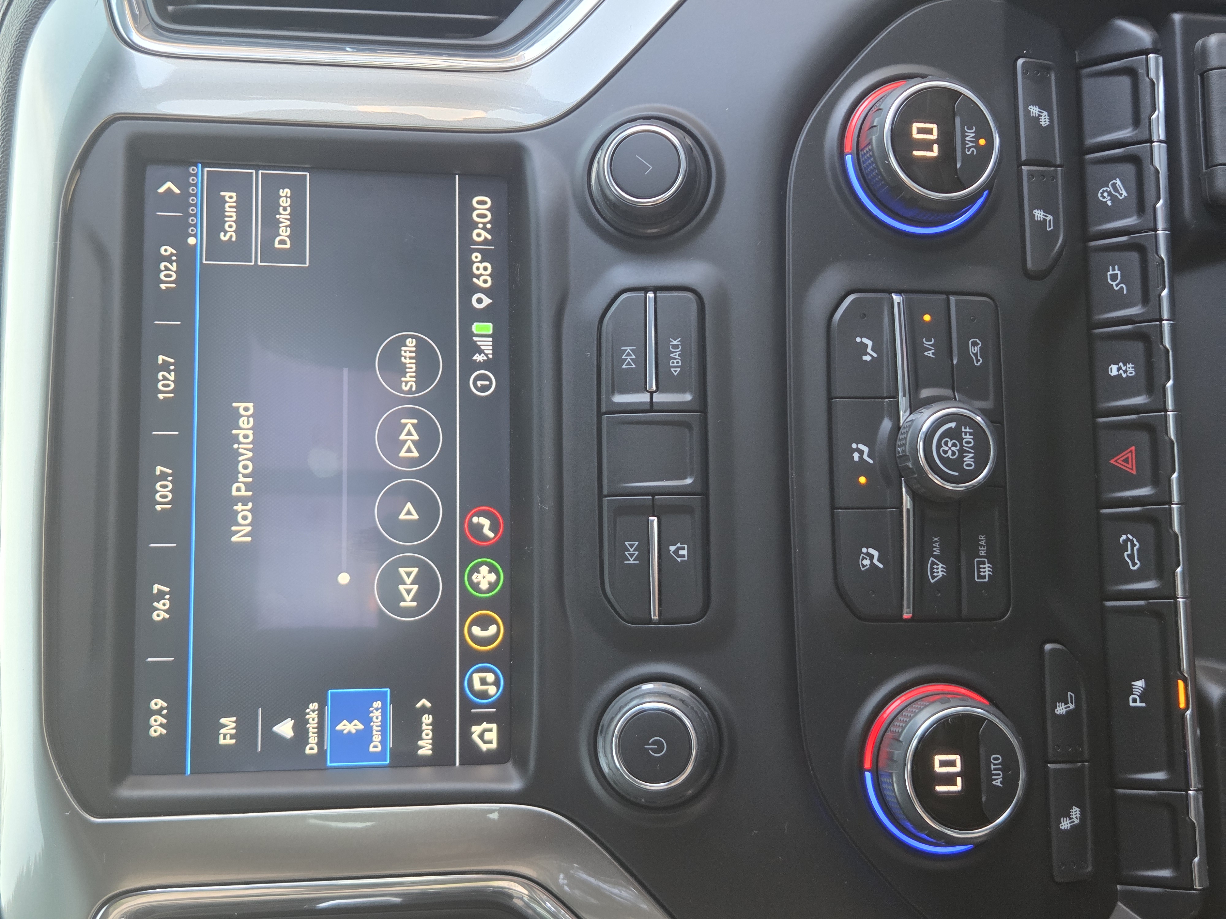 Used 2020 Chevrolet Silverado 2500 LT w/ All Star Edition AWD/4WD image 15