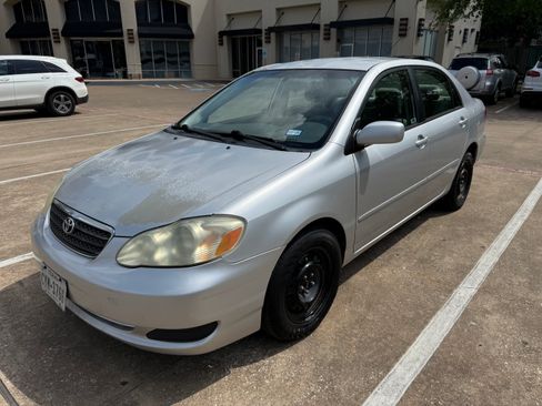Used 2006 Toyota Corolla LE image 2