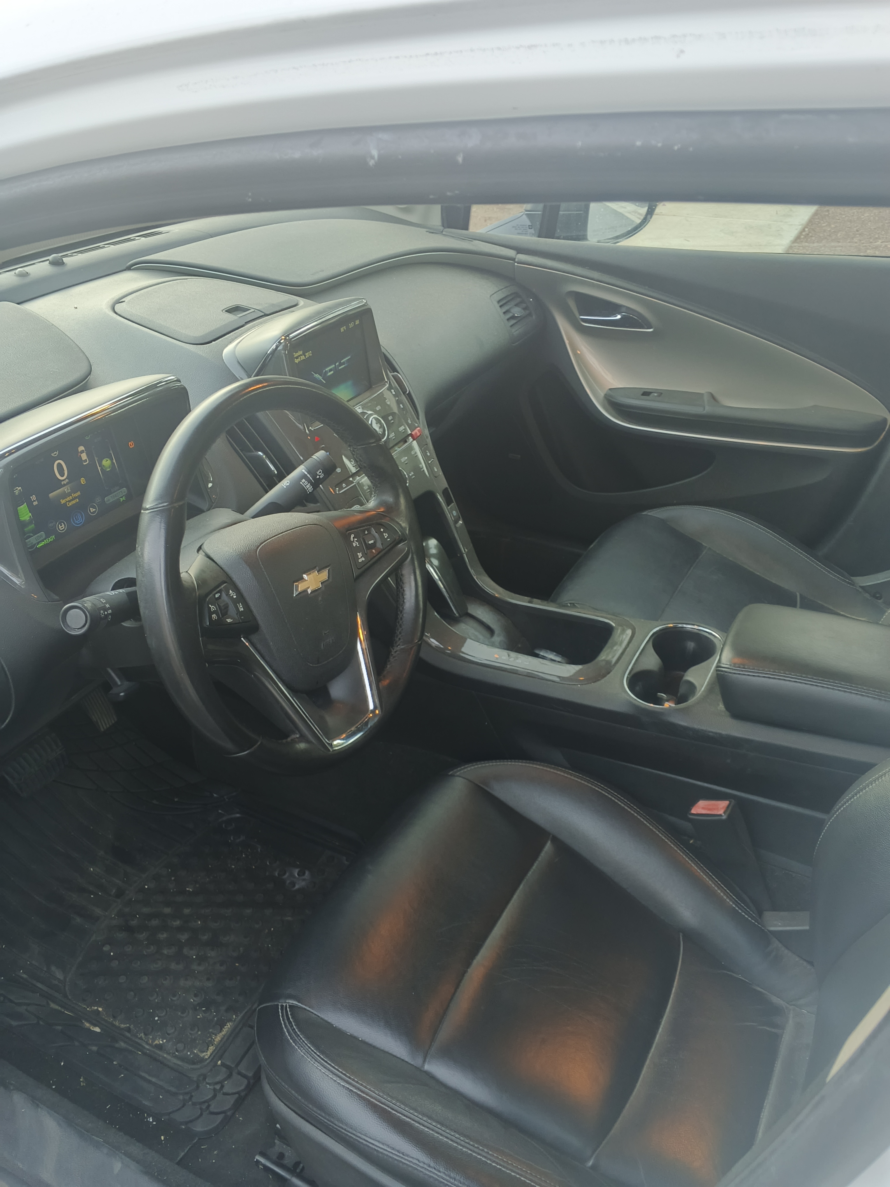 Used 2013 Chevrolet Volt Premium w/ Premium Trim Package FWD image 11