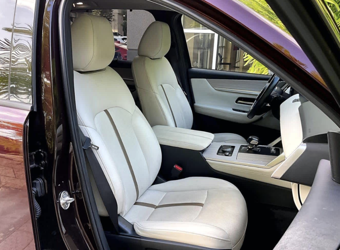 Used 2024 MAZDA CX-90 Plug-In Hybrid w/ Premium Plus AWD/4WD image 10
