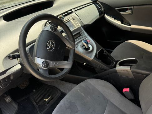 Used 2013 Toyota Prius Two FWD image 14