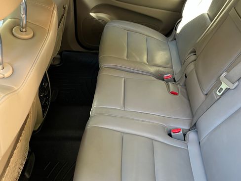 Used 2013 Dodge Durango Crew image 10