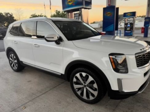 Used 2020 Kia Telluride EX w/ EX Premium Package image 21