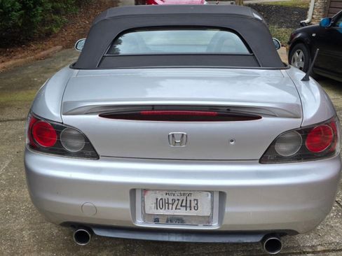 Used 2002 Honda S2000 image 2