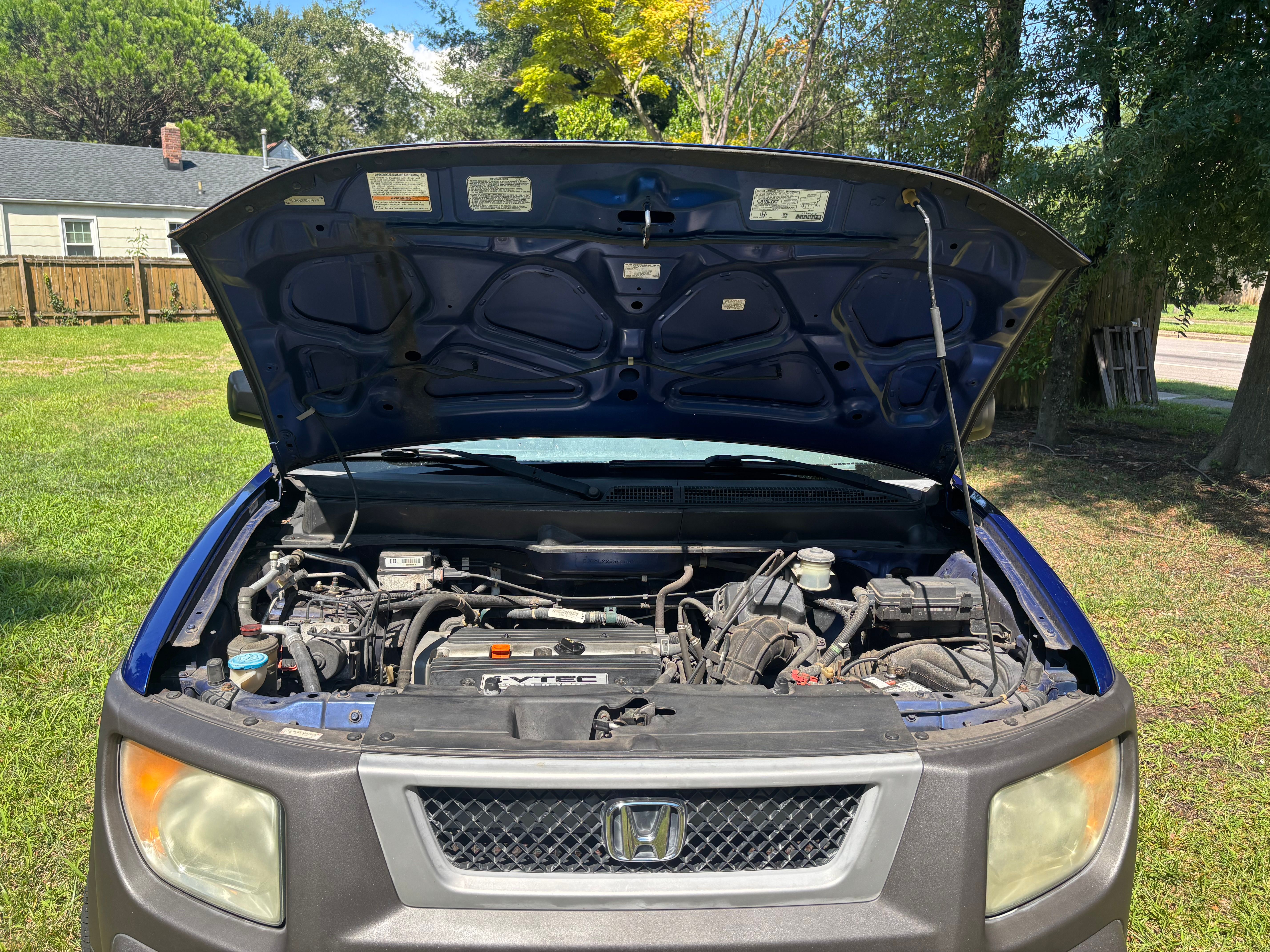 Used 2004 Honda Element EX image 11