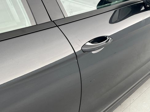 Used 2018 Porsche Panamera image 28