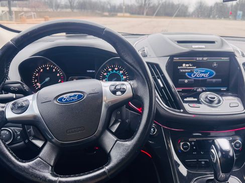 Used 2014 Ford Escape Titanium image 8