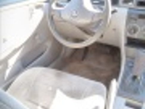 Used 2004 Toyota Corolla CE image 2