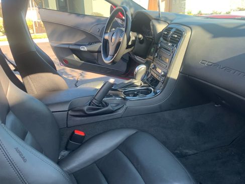 Used 2011 Chevrolet Corvette Coupe image 6