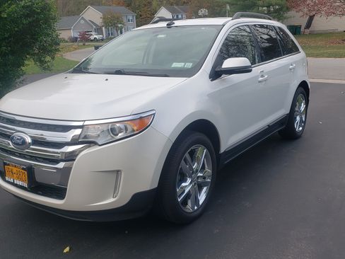 Used 2013 Ford Edge Limited w/ Vision Pkg image 9