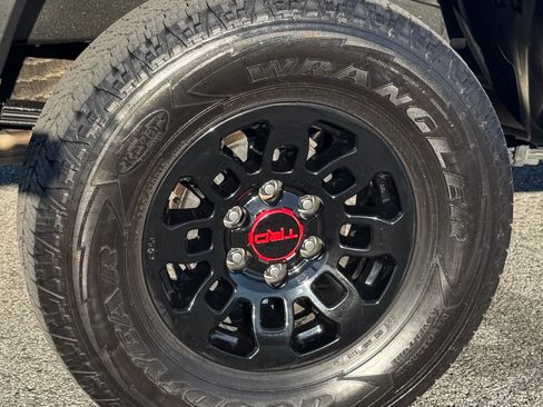 Used 2019 Toyota Tacoma TRD Pro image 16