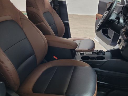 Used 2024 Ford Bronco Sport Badlands w/ Premium Package image 22