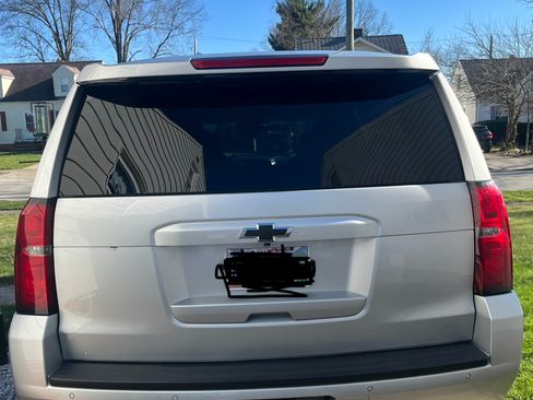 Used 2015 Chevrolet Tahoe 4WD image 4