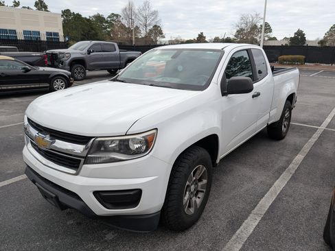 Used 2017 Chevrolet Colorado W/T image 5