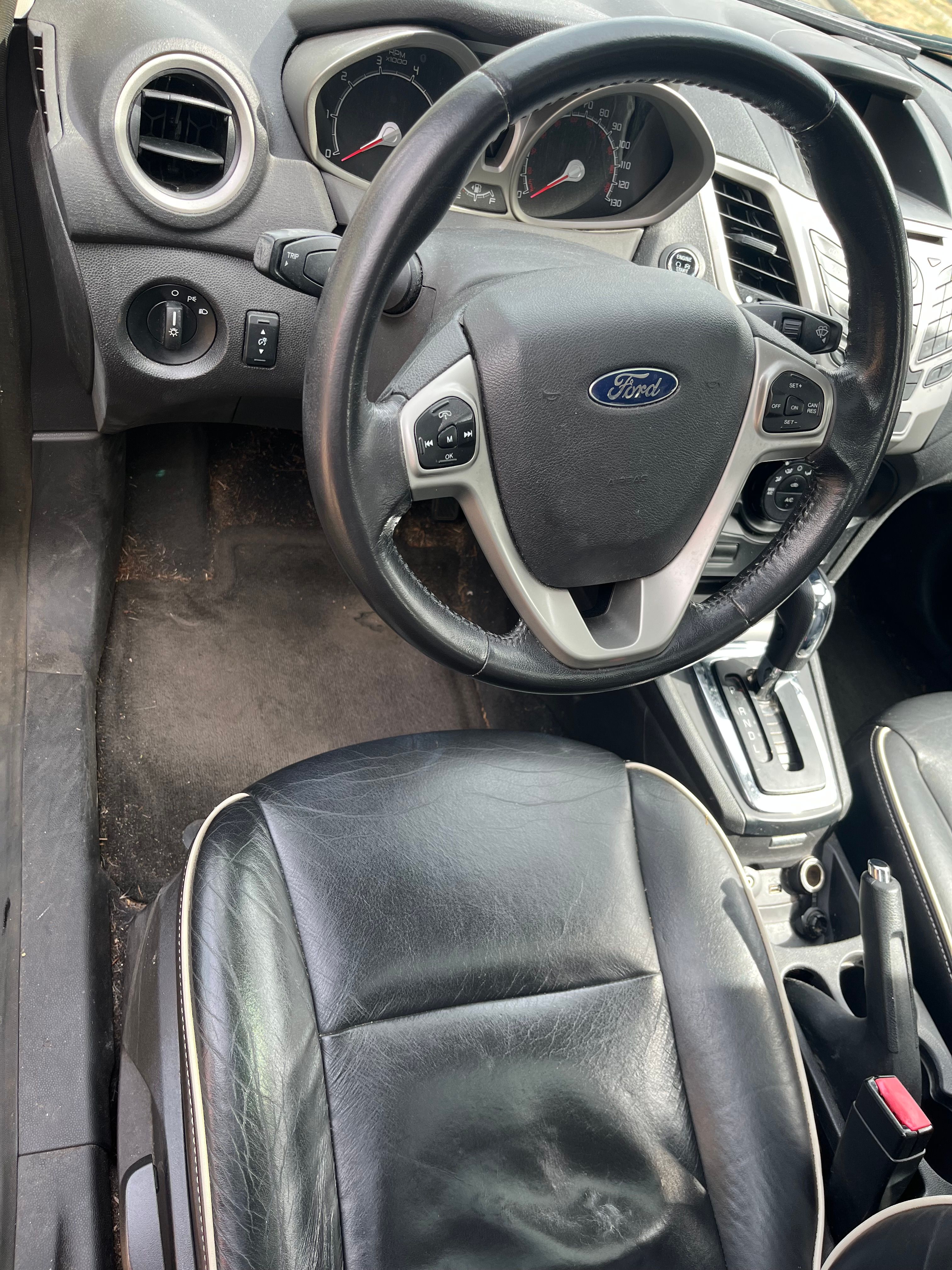 Used 2011 Ford Fiesta SES w/ 301A Rapid Spec Order Code FWD image 2