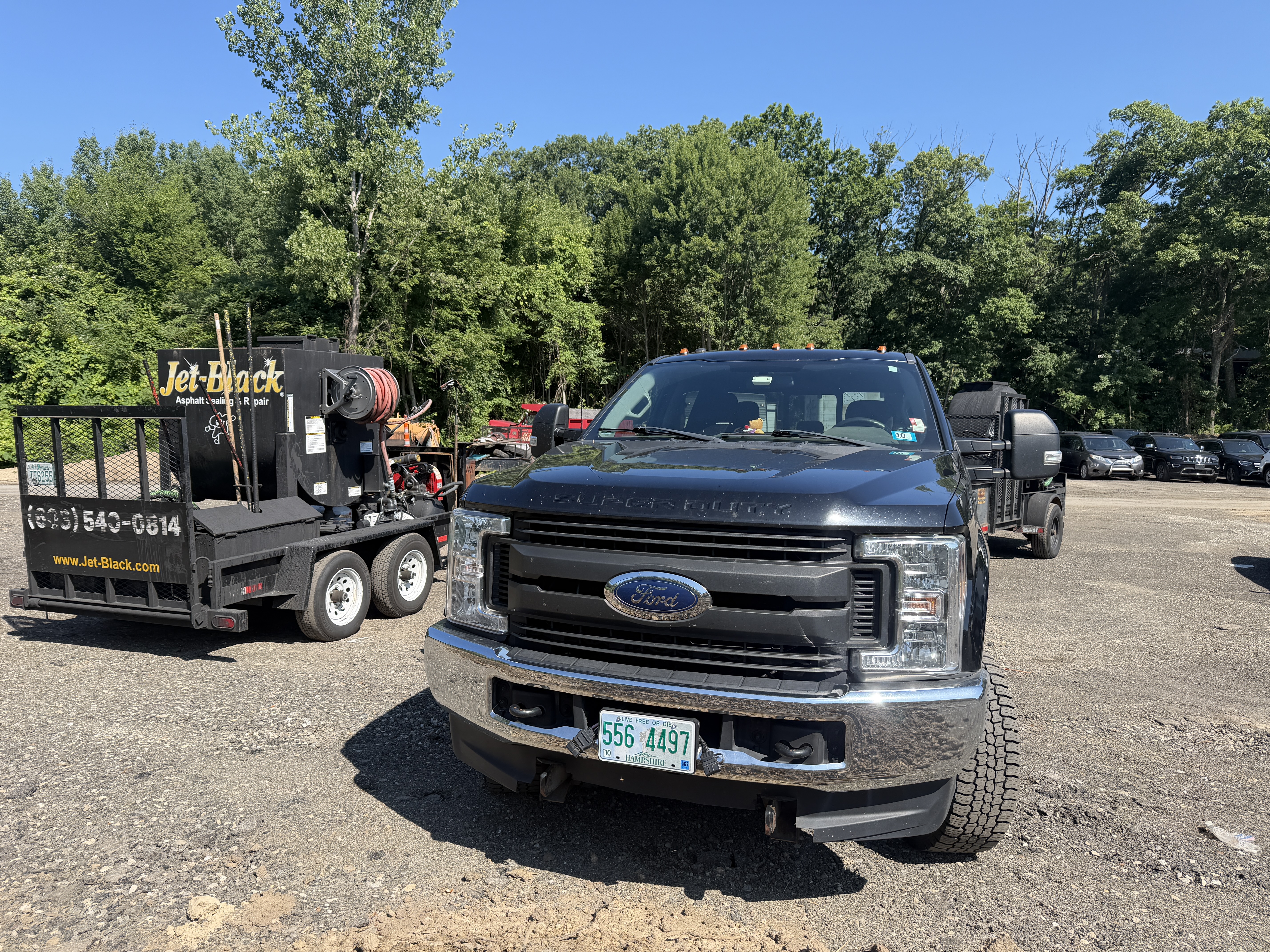 Used 2018 Ford F250 XL w/ Power Equipment Group AWD/4WD image 2