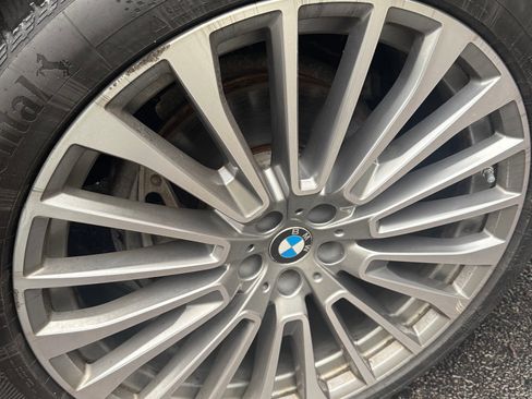 Used 2019 BMW X7 xDrive40i w/ Premium Package image 11