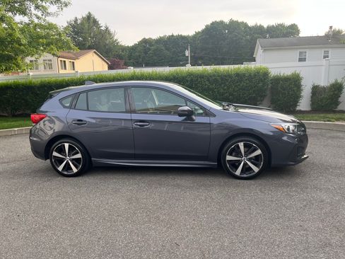 Used 2017 Subaru Impreza 2.0i Sport AWD/4WD image 6