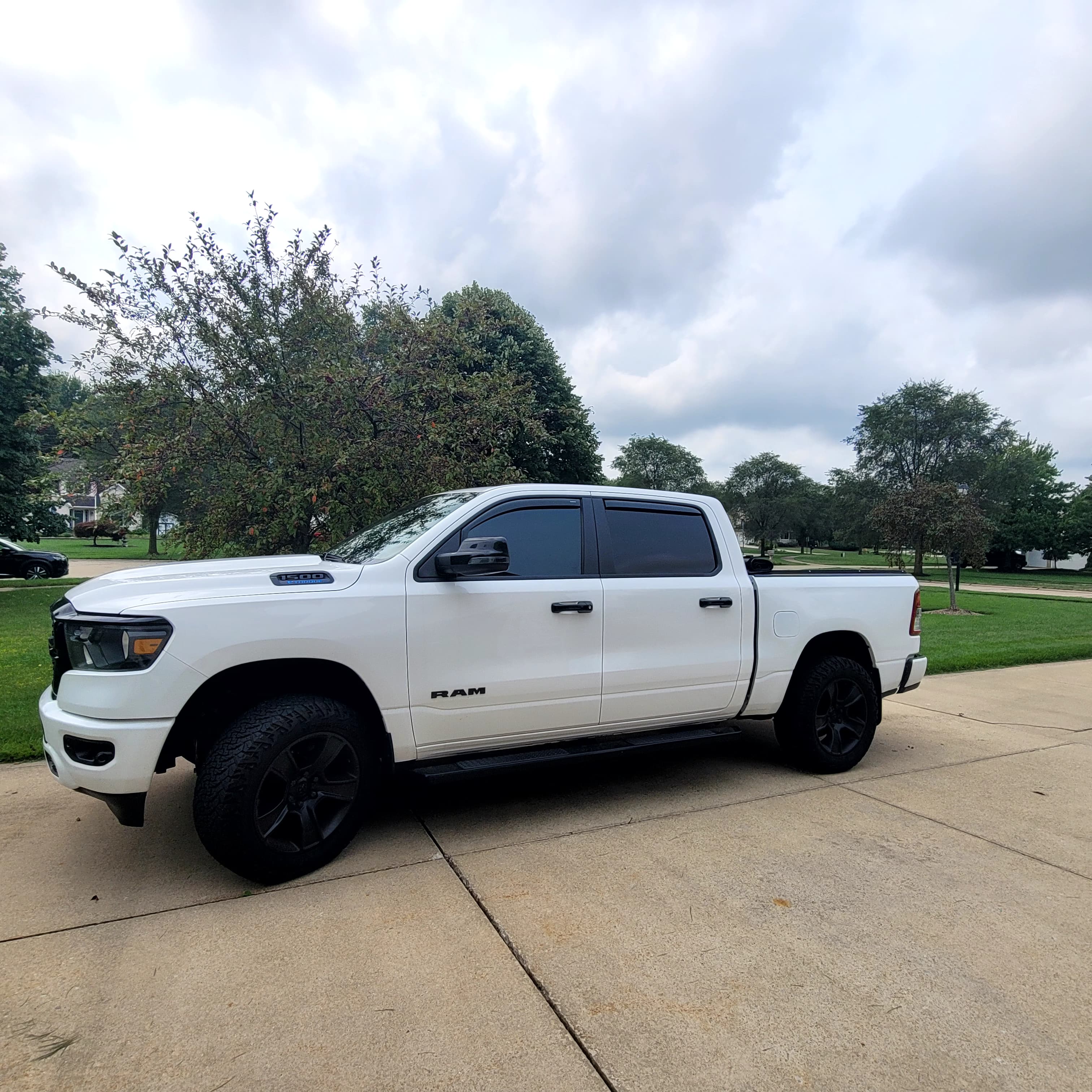 Used 2023 RAM 1500 Big Horn AWD/4WD image 5