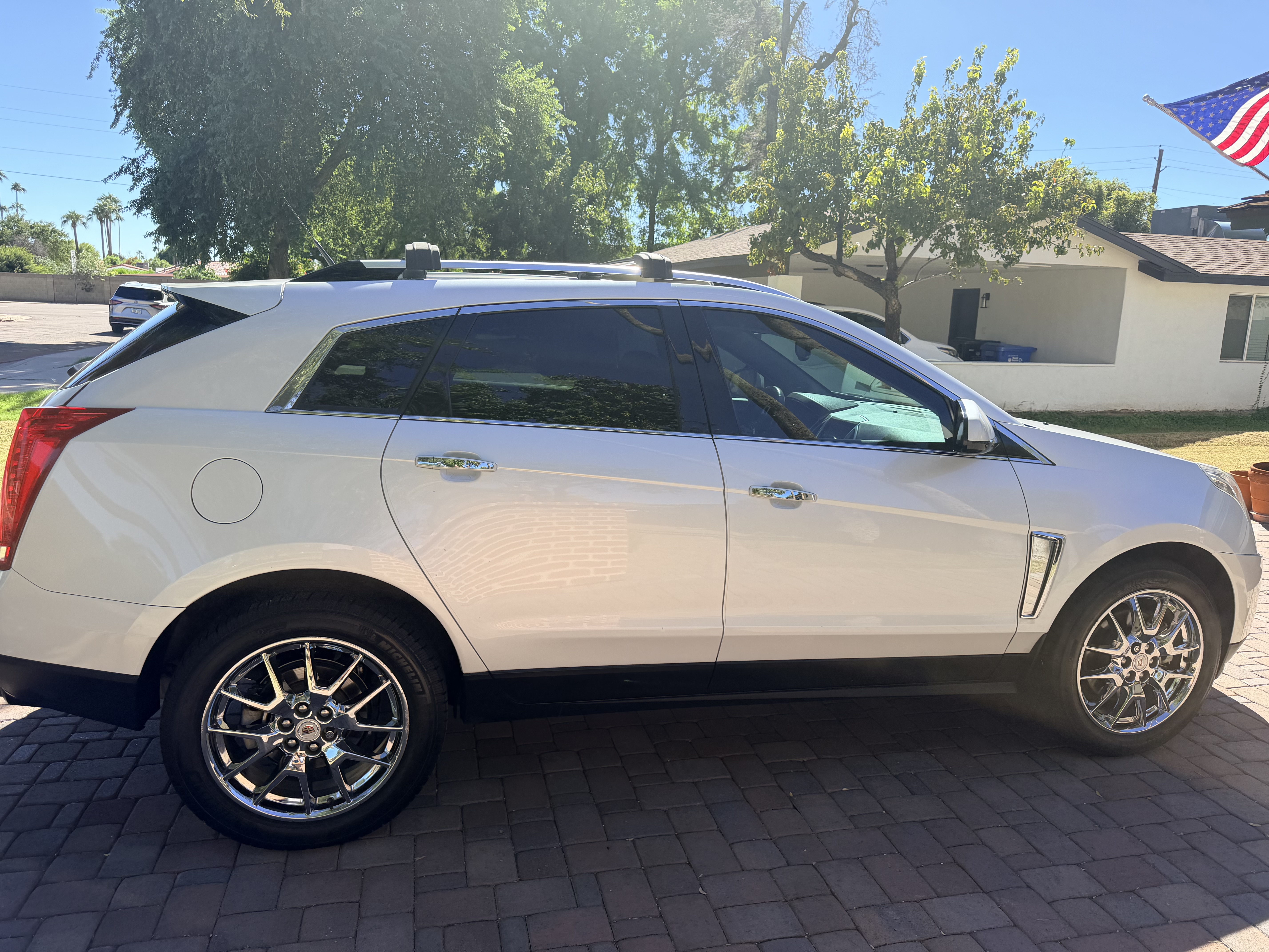 Used 2013 Cadillac SRX Performance w/ Driver Awareness Package AWD/4WD image 5