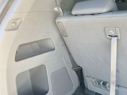 Used 2014 Honda Odyssey EX-L image 18