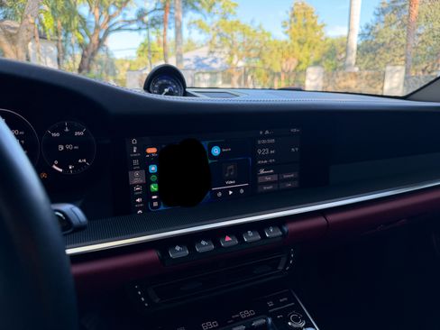 Used 2020 Porsche 911 Carrera 4S image 6