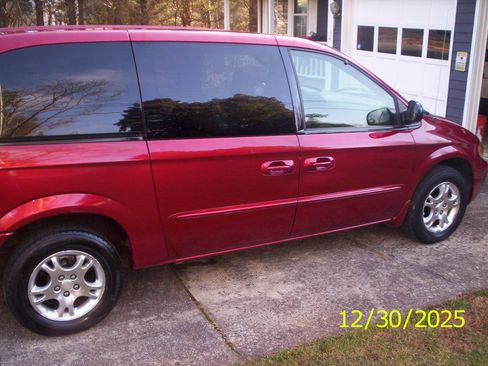 Used 2003 Dodge Grand Caravan Sport image 5