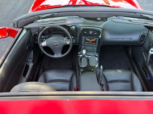 Used 2008 Chevrolet Corvette Coupe w/ Preferred Equipment Group RWD image 22