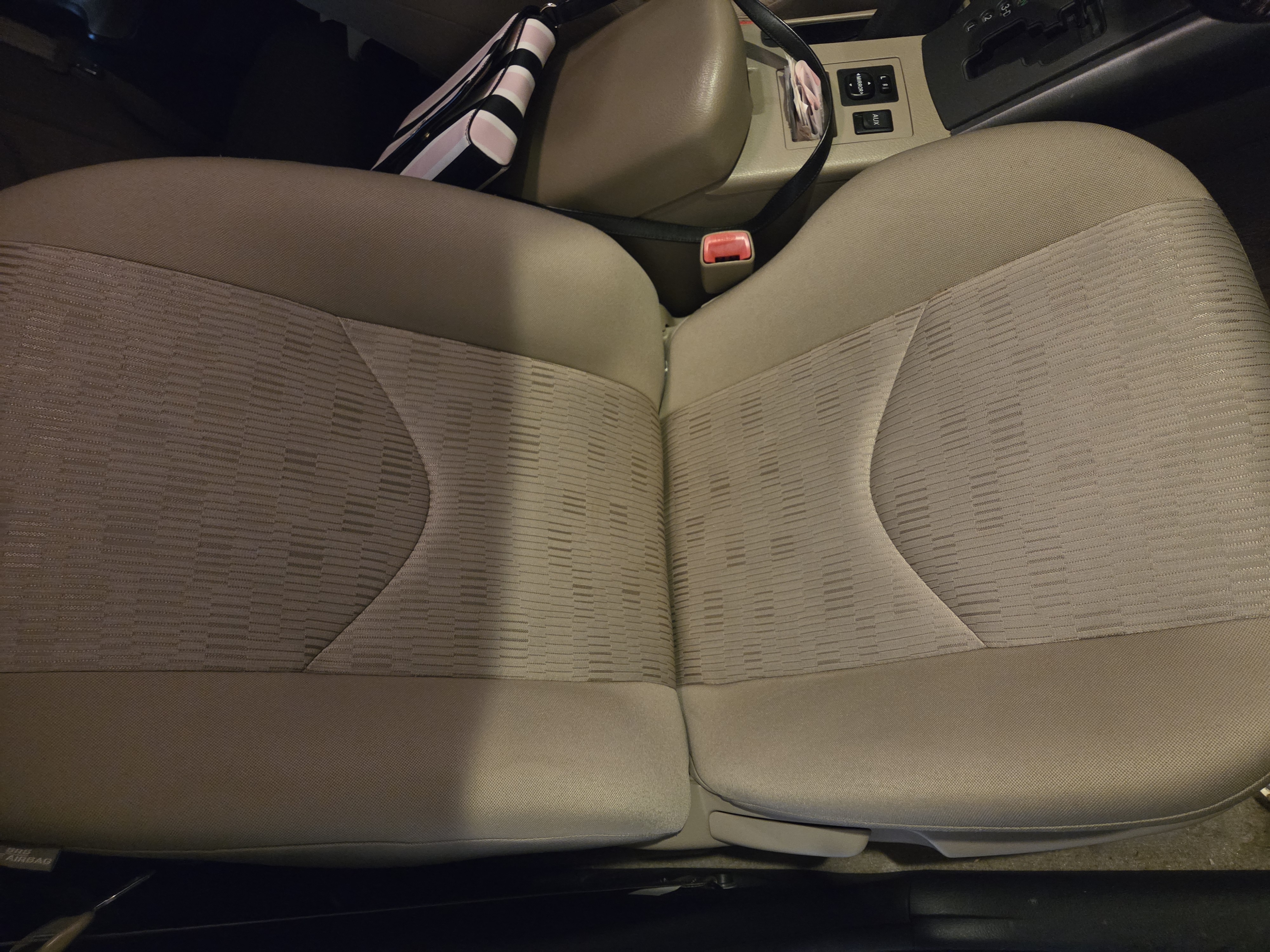 Used 2011 Toyota RAV4 2WD w/ Base L4 Extra Value Pkg image 16