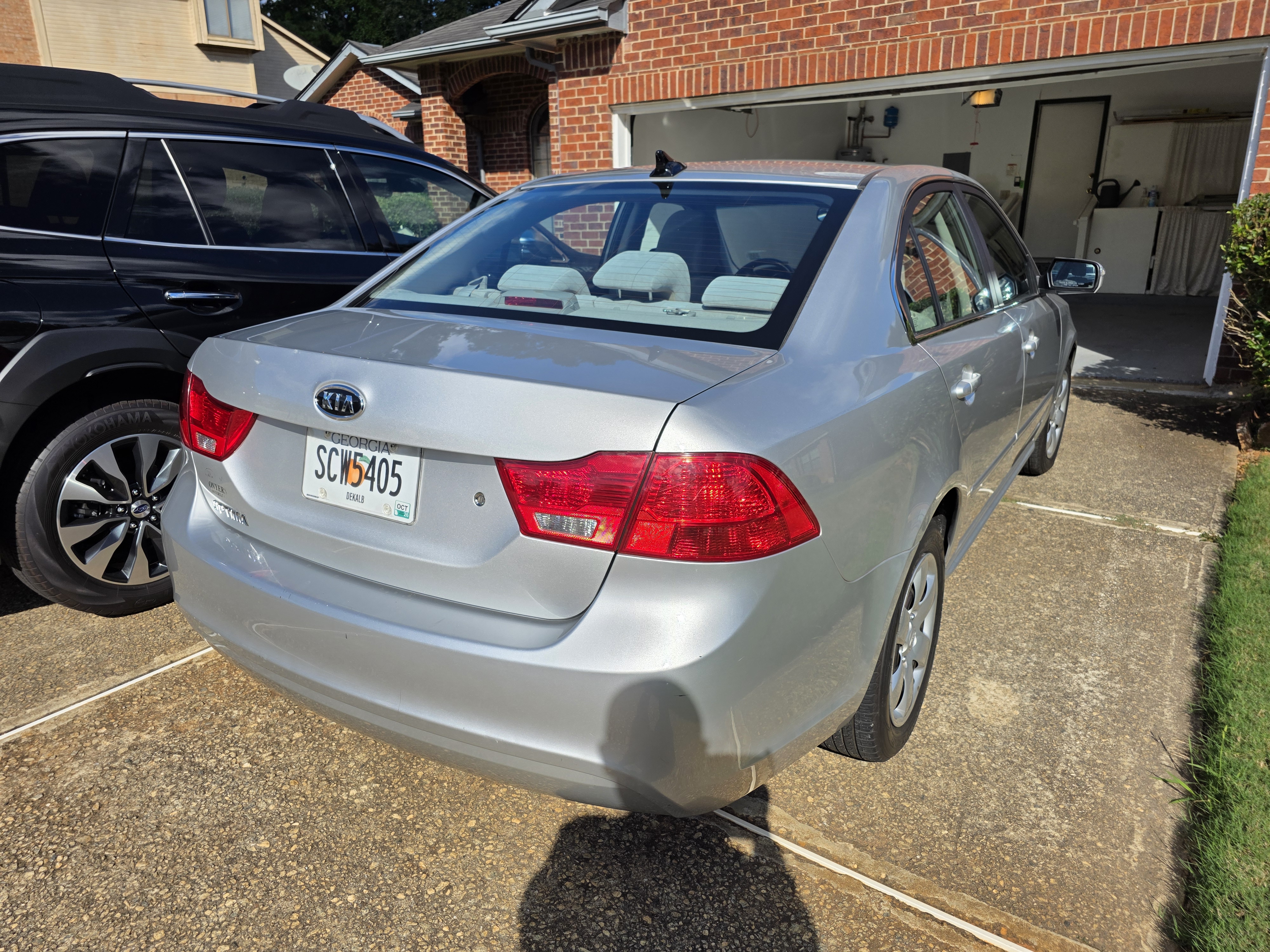 Used 2010 Kia Optima LX FWD image 12